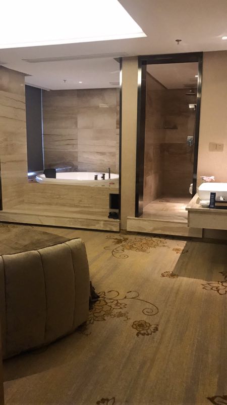 市中区洗浴商务会所：男士SPA新体验之旅